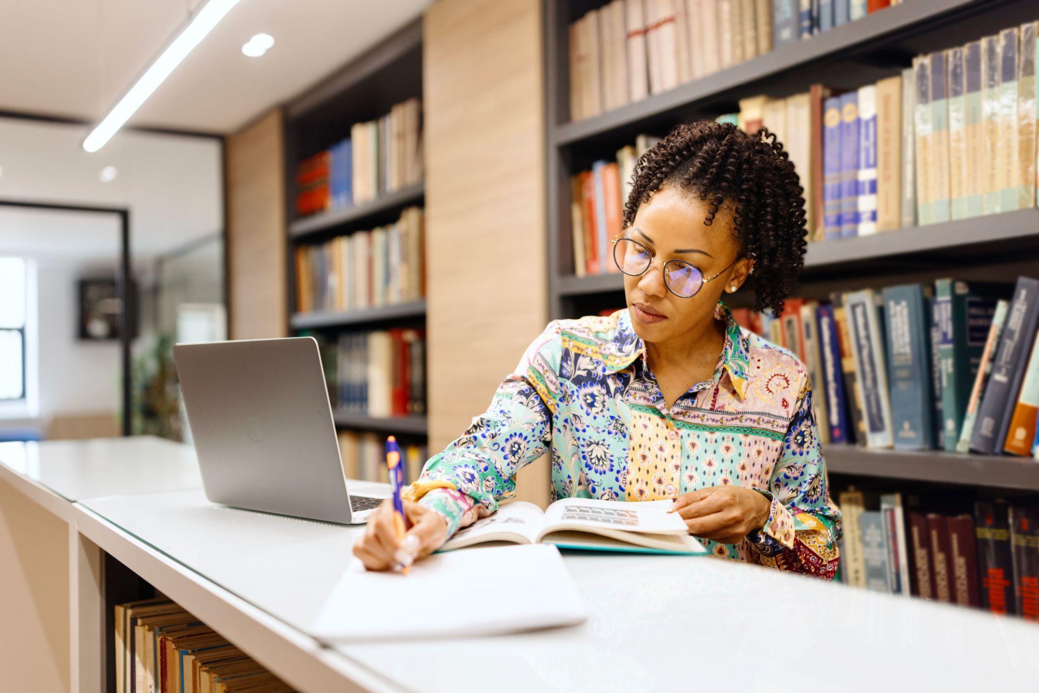 Literature Review Writing at work